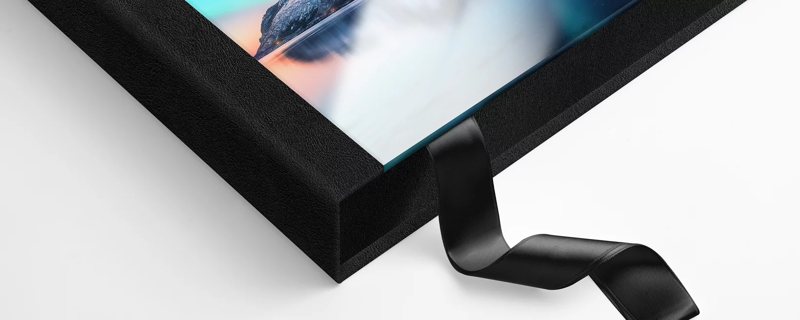 Dizájnolható akril + fekete műbőr